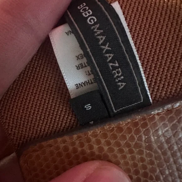 BCBGMaxAzria Textured Tan Belt - Picture 3 of 3